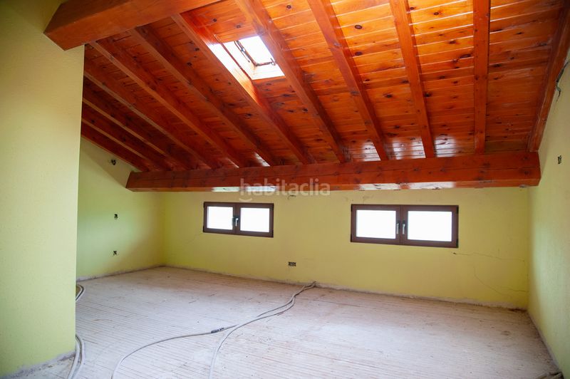 Foto 7730720d-d2f1-4966-9a87-42805d62f929. Casa adossada a Penagos