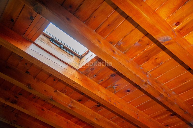 Foto 90de828b-b631-48ce-bb91-8de56ba0bea1. Casa adossada a Penagos