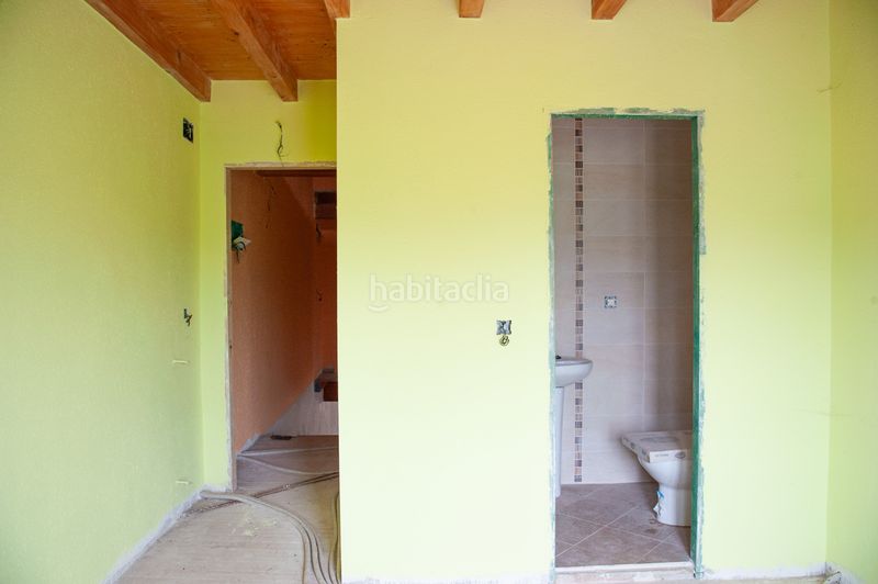 Foto 9834f8f5-aa28-4393-bfd4-d1b26d736b05. Casa adossada a Penagos