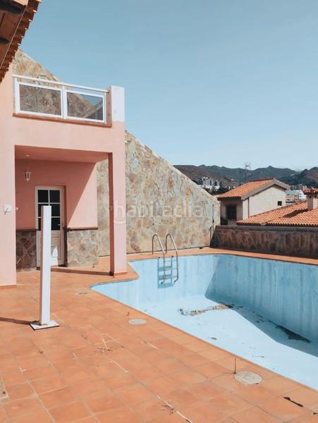 Foto 1e32a03a-a518-4ee4-8aca-bd37db1df2be. Casa aparellada amb aparcament piscina a Tristán - García Escámez - Somosierra Santa Cruz de Tenerife