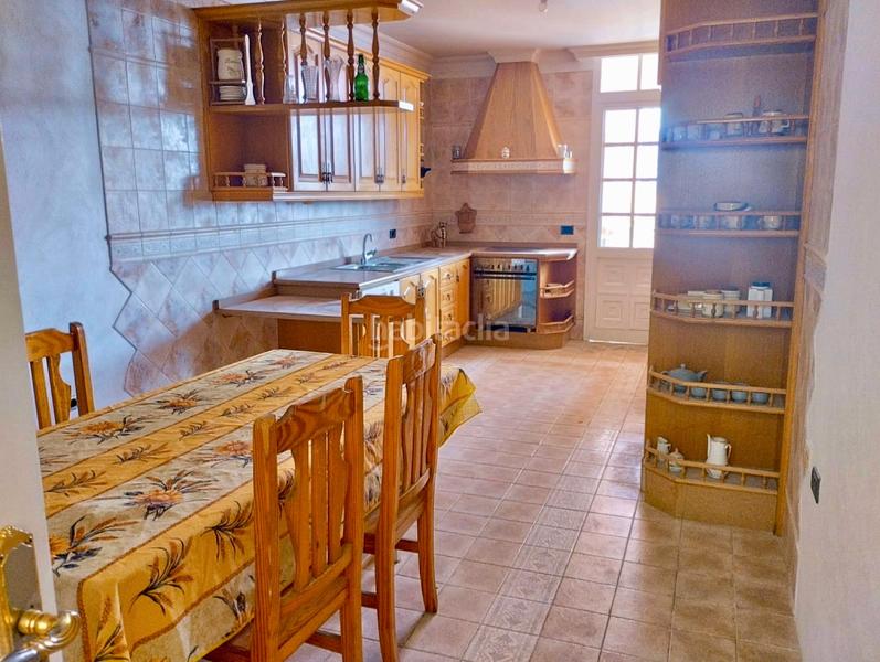 Foto 51d65d2d-301d-472b-b95e-f08565722020. Casa aparellada amb aparcament piscina a Tristán - García Escámez - Somosierra Santa Cruz de Tenerife