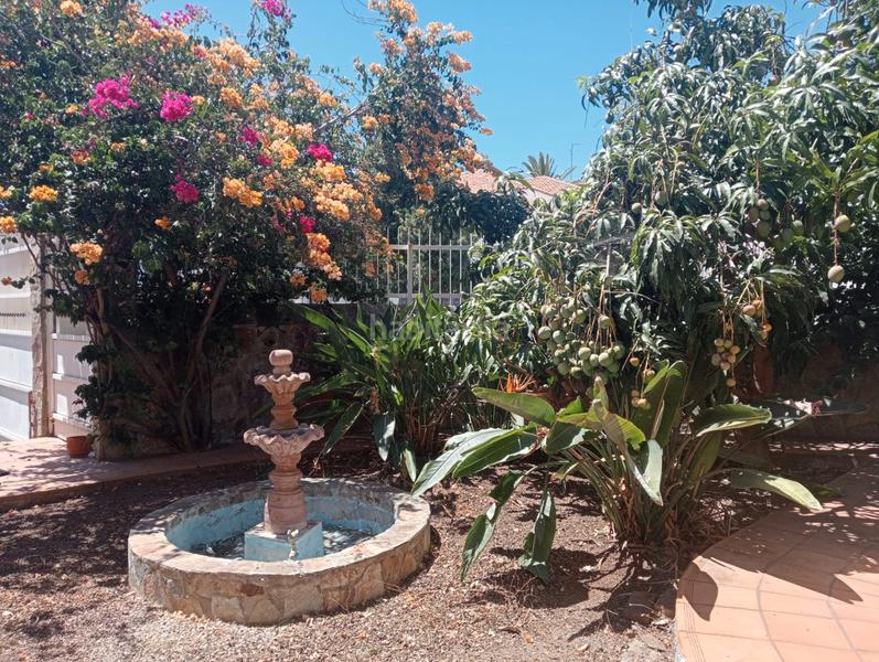 Foto d8fce6e8-7596-45d3-a900-2f624e84fde6. Casa aparellada amb aparcament piscina a Tristán - García Escámez - Somosierra Santa Cruz de Tenerife