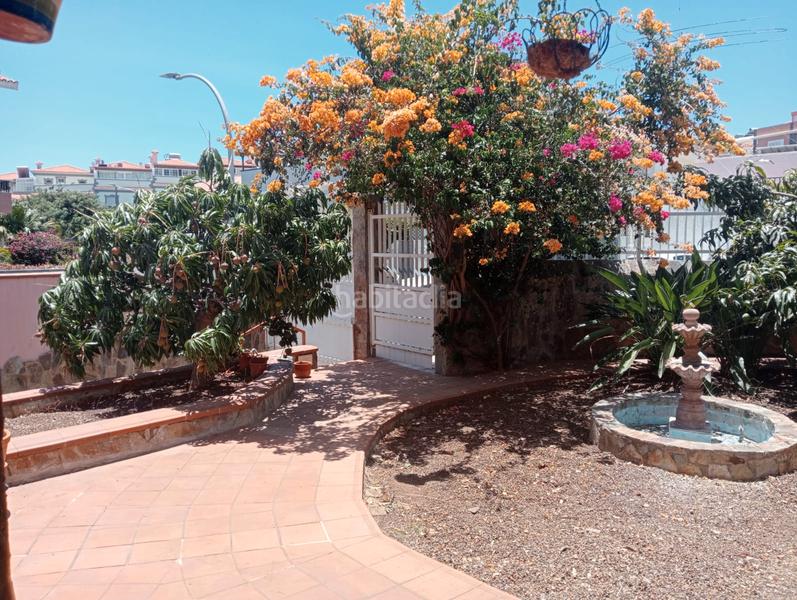 Foto dd3dce5a-b78c-41e4-ba54-22c0c96e770a. Casa aparellada amb aparcament piscina a Tristán - García Escámez - Somosierra Santa Cruz de Tenerife