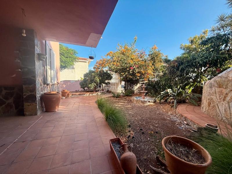 Foto dfcdf674-d9e0-4147-8f28-9d72452aadbc. Casa aparellada amb aparcament piscina a Tristán - García Escámez - Somosierra Santa Cruz de Tenerife