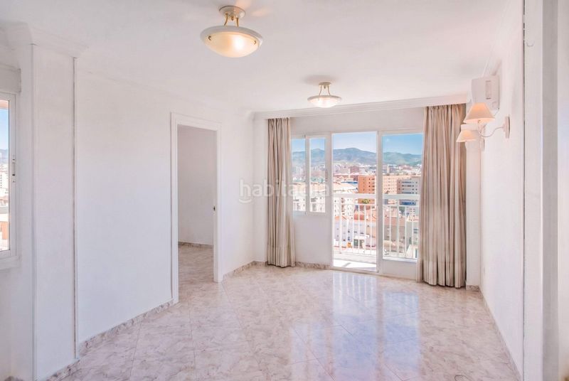 Foto 098a3332-dc42-4d19-9c9b-6ae137443940. Penthouse in Parque Ayala - Jardín de la Abadía - Huelín Málaga