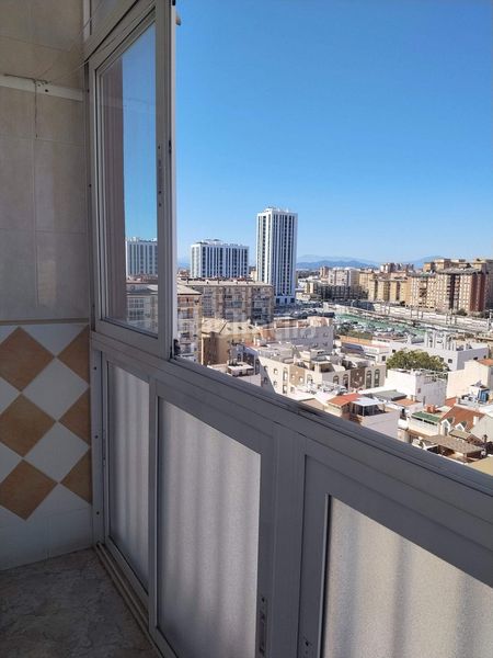 Foto 9250f512-b407-4dc7-b5a6-fcf87b7c1f32. Penthouse in Parque Ayala - Jardín de la Abadía - Huelín Málaga