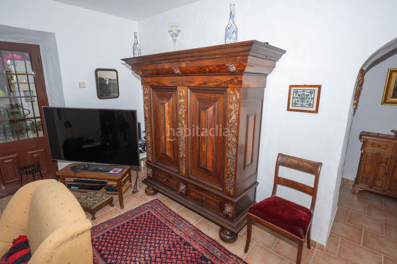 Foto 2f8b32a2-cf5c-4d19-9157-1e296f4a6197. Casa amb aparcament a Centro Alhaurín de la Torre