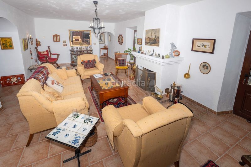 Foto 9a26c3fe-72b9-4616-b913-eacd1434332d. Casa amb aparcament a Centro Alhaurín de la Torre