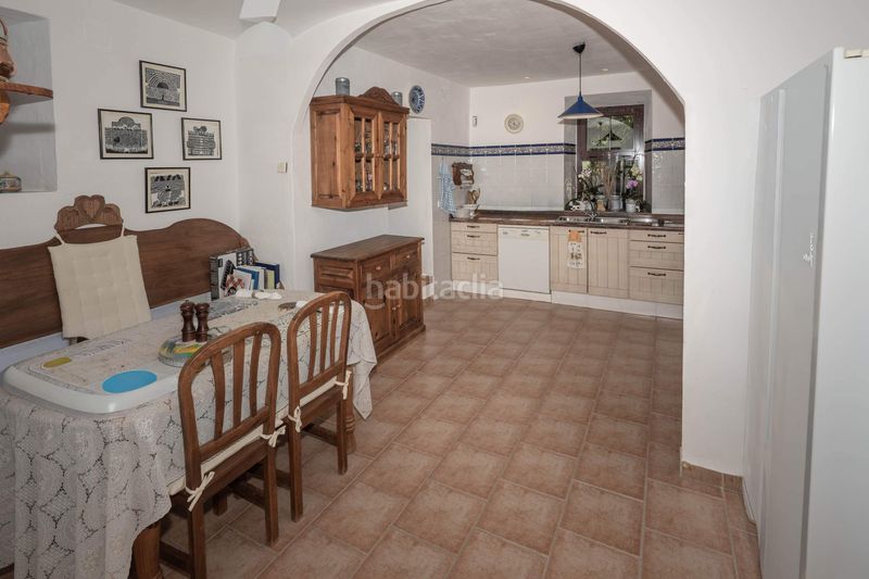 Foto b5a34b73-0a2c-40b1-8934-5d2557cad79d. Casa amb aparcament a Centro Alhaurín de la Torre