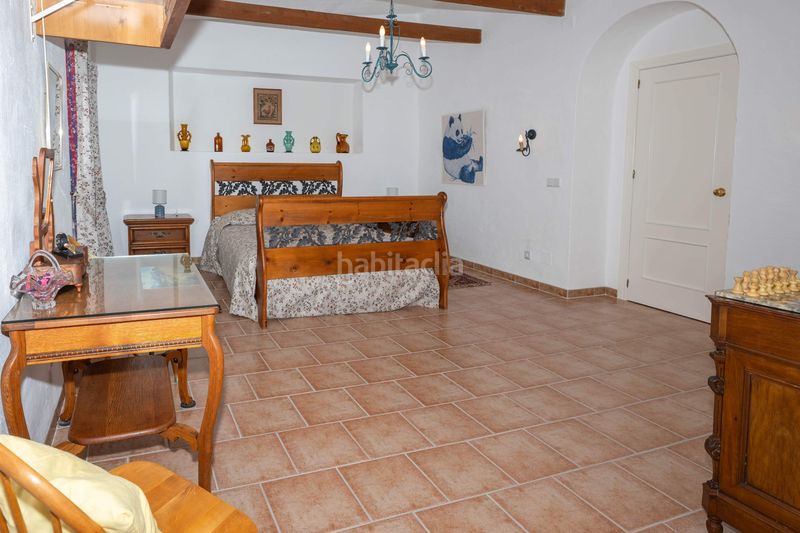 Foto d7055343-f7e6-4d1a-a9c5-581aff88a1f6. Casa amb aparcament a Centro Alhaurín de la Torre