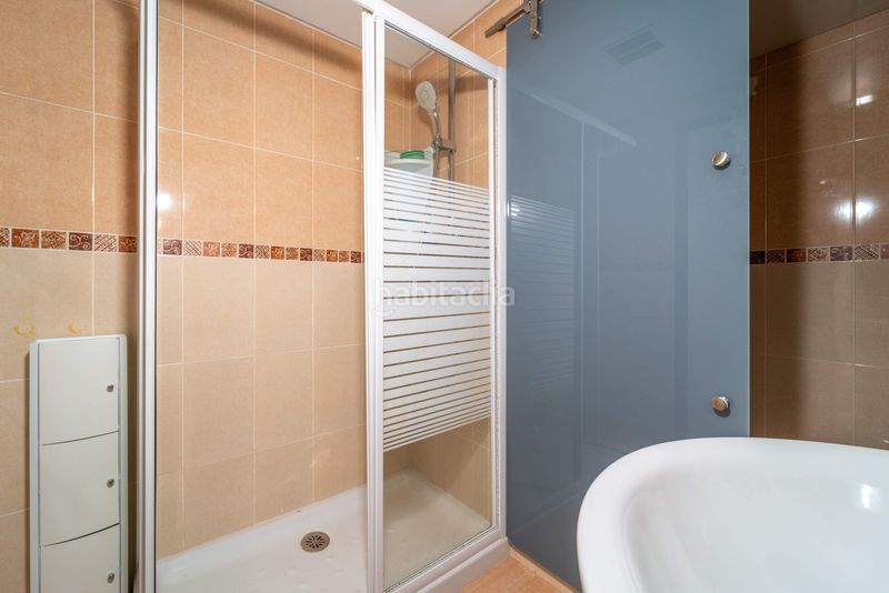 Foto a79f38f0-1ba5-493f-b60e-3de69efa187c. Apartament a calle remo 3 a La Carihuela - Los Nidos Torremolinos