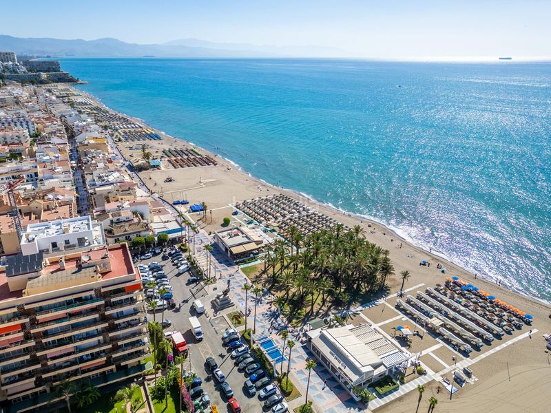 Foto c1bb31d8-2954-4a0c-be29-67feee63547d. Apartament a calle remo 3 a La Carihuela - Los Nidos Torremolinos