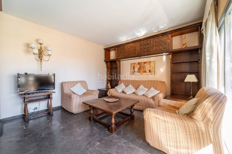 Foto f4cae58b-ab76-44ee-93c2-b76b1605d5b7. Apartament a calle remo 3 a La Carihuela - Los Nidos Torremolinos