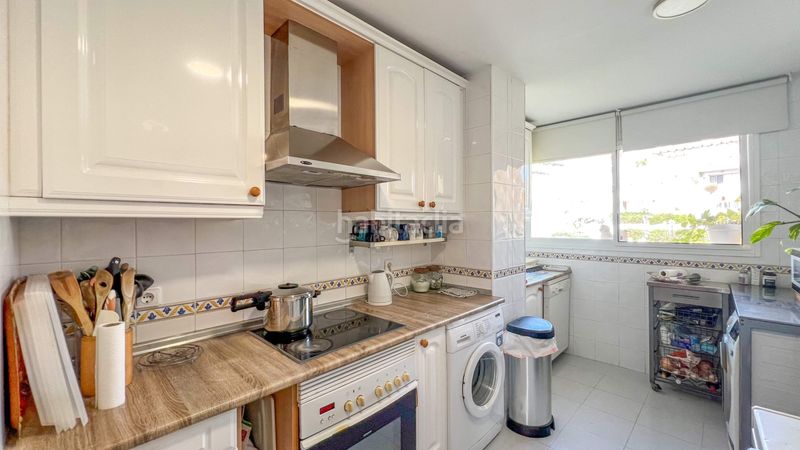 Foto a1156fbd-9038-47b8-8cbb-86130156a2d9. Àtic amb aparcament a Bel - Air Estepona
