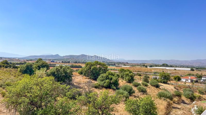 Foto d5ef4ff1-2a1f-4499-b359-d2a72fa69a6a. Casa adossada amb aparcament a Capellanía - Retamar Alhaurín de la Torre