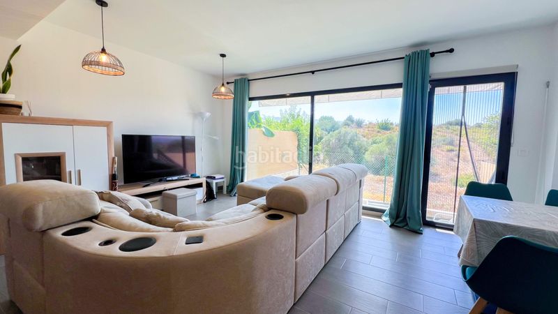 Foto f28f1ca8-45ba-4e5f-8de0-b902a7f83403. Casa adossada amb aparcament a Capellanía - Retamar Alhaurín de la Torre