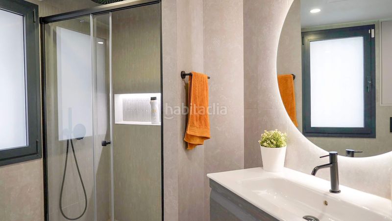 Foto 2228625c-a753-4b13-8a38-c6dcd4bd6457. Apartament amb aparcament piscina a Nueva Andalucía centro Marbella