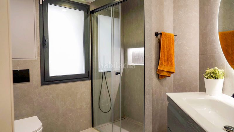 Foto 51af134a-0fe5-441c-ba5e-84808e79914c. Apartament amb aparcament piscina a Nueva Andalucía centro Marbella