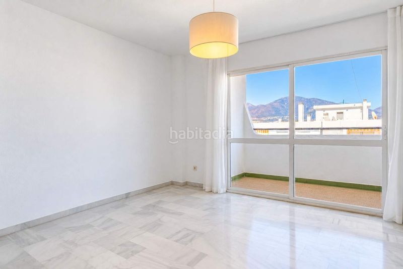 Foto b54918d5-ef4c-4b3a-8cbe-a350cd18bc0f. Apartament amb piscina a Centro ciudad Fuengirola
