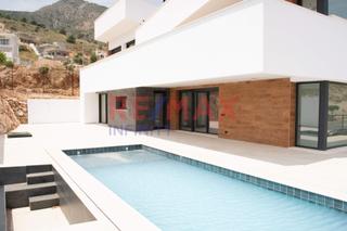 Xalet a Calle sp-2 santangelo norte 124. Chalet independiente vistas impresionantes