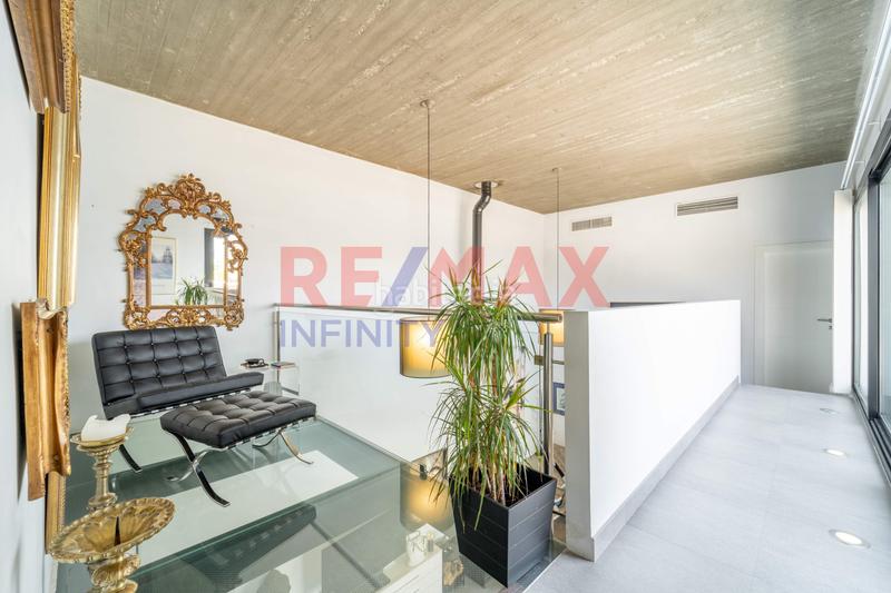 Foto 01f9f9d8-29b3-4a7f-838b-2b99a0f239f1. Chalet con parcheggio in campo de Mijas Mijas
