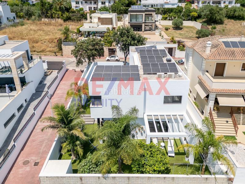 Foto 07f56228-8038-43e8-8462-5612ba142c52. Chalet con parcheggio in campo de Mijas Mijas