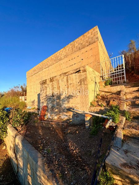 Foto b1831e26-e7b4-42f9-8bf5-0717f41ac62f. Finca rústica a Diseminados Rincón de la Victoria