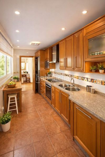 Foto a863b270-f844-4dae-aadb-458fa29057fe. Pis amb aparcament piscina a La Carihuela - Los Nidos Torremolinos