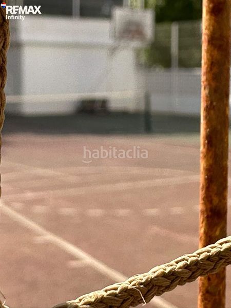 Foto ad90c08f-0aee-4fcb-9cf5-2edbce00daf8. Pis amb aparcament piscina a La Carihuela - Los Nidos Torremolinos