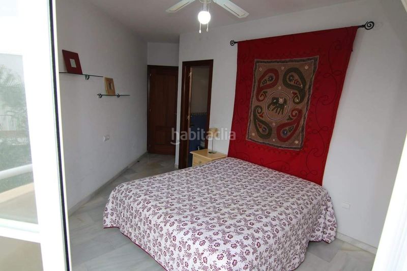 Foto 3a570264-7ed4-491e-8a8c-de315282aabf. Àtic amb aparcament piscina a Montemar Torremolinos