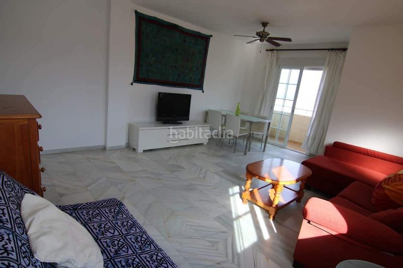 Foto 6471e626-d2ed-43a6-9ea1-e229fecba5bf. Àtic amb aparcament piscina a Montemar Torremolinos