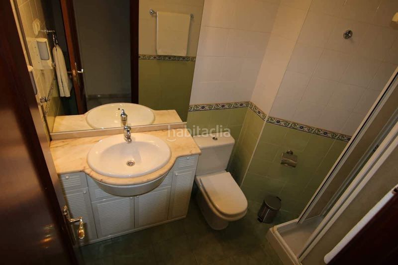 Foto efd386c5-6b7e-4a88-be6e-e158b96d461e. Àtic amb aparcament piscina a Montemar Torremolinos