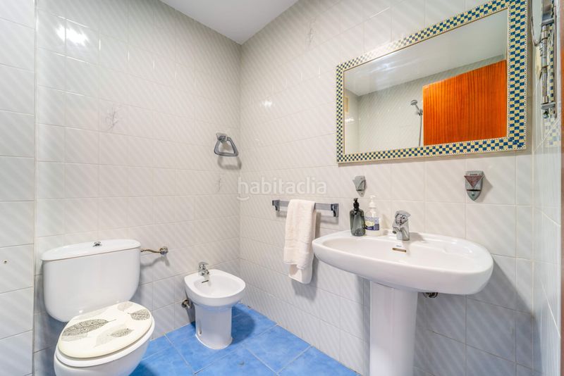 Foto 407b6b8b-beef-4074-a815-5538d80093fb. Pis amb piscina a Centro ciudad Fuengirola