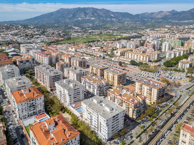 Foto 51f4b15c-7af7-4ac9-a628-f2163c6dabdb. Pis amb piscina a Centro ciudad Fuengirola