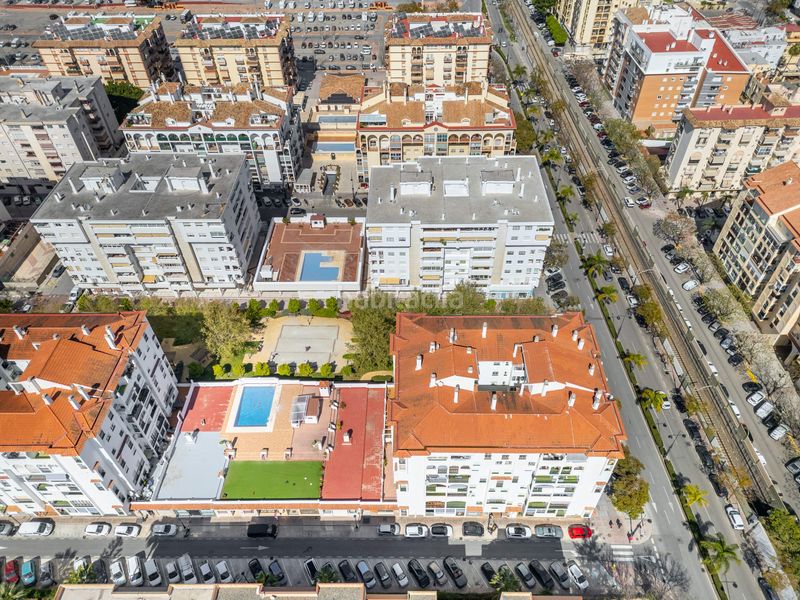 Foto 67949bfa-478a-4a73-9b50-2345e95b735f. Pis amb piscina a Centro ciudad Fuengirola