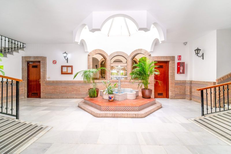 Foto 7272a760-b587-4db3-9c5c-1b360ee3a00e. Pis amb piscina a Centro ciudad Fuengirola