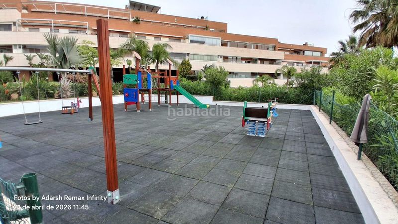 Foto dab2a261-c5ed-4f44-822c-bbb1b1154af5. Aparcament cotxe a El Pinillo Torremolinos