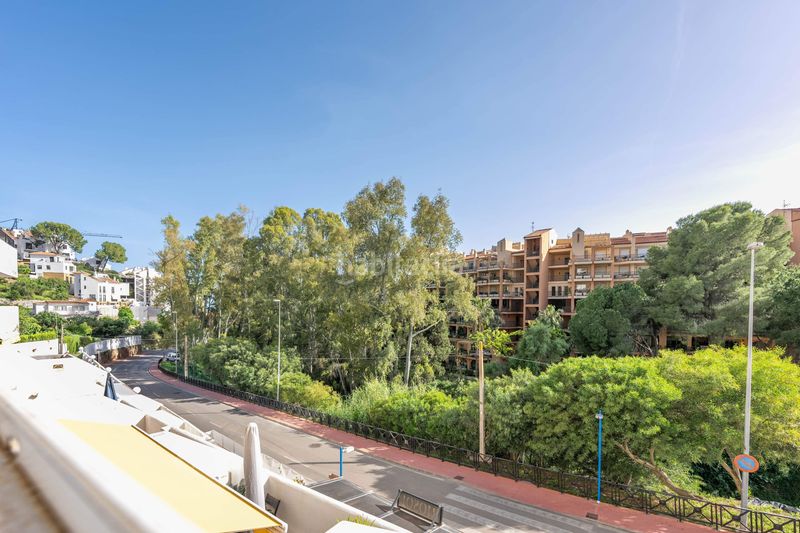 Foto d2fdadc1-5277-4aa6-bee0-b237a0761412. Pis amb aparcament piscina a Torreblanca del Sol Fuengirola