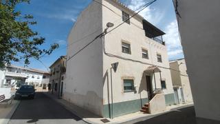 Casa a Calle cataluña 139. Casa con terraza