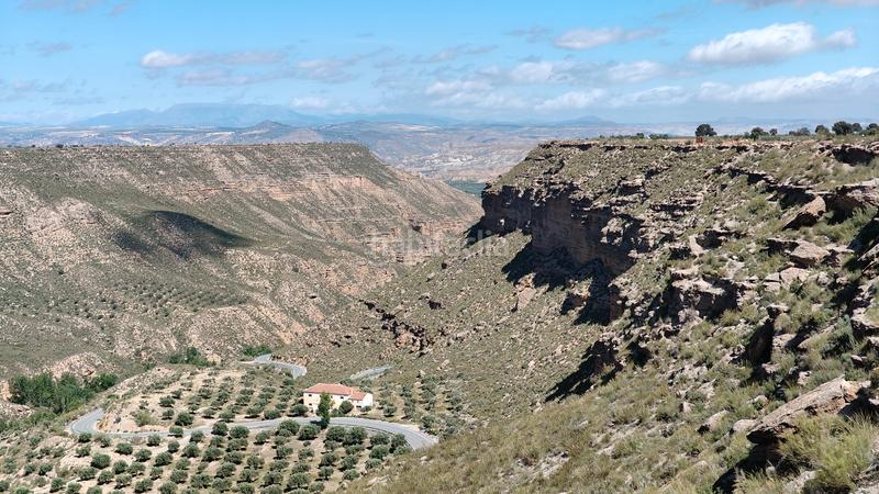 Foto a93552b2-5347-42de-8057-deef64322f50. Local commercial dans Gorafe