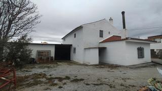 Xalet a N/a. Casa con gran cochera