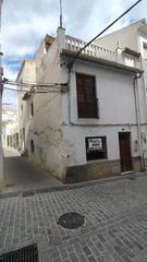 Casa a Calle hiladores 12. Casa economica