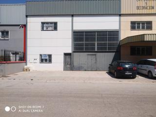 Nau industrial a Calle de la tierra 9. Oportunidad nave