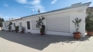 Xalet en Camino de las cruces 143. Chalet con piscina