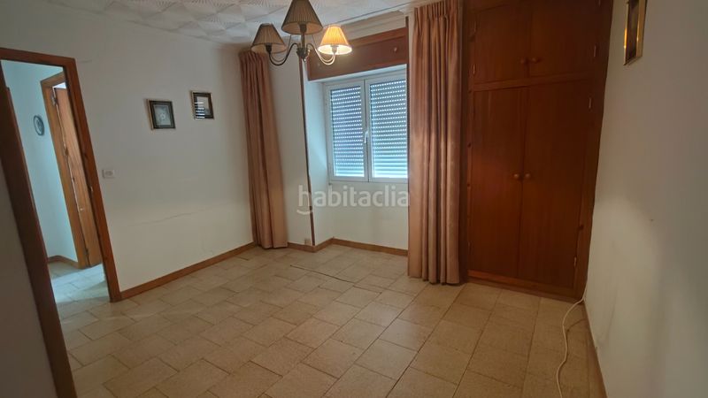 Foto 2d2295a7-f459-4b67-a0fa-d7fa23762dd5. Casa a Baza