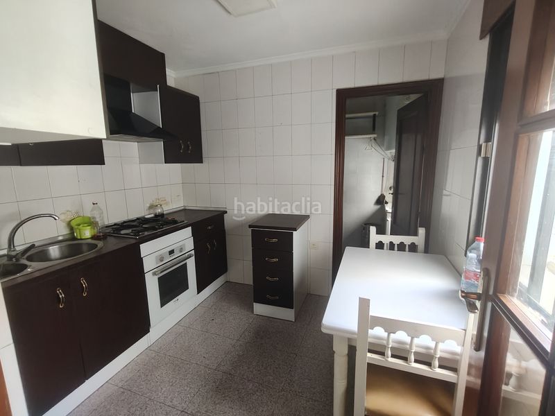 Foto 31c0a1b0-8437-4997-805a-e35cf5a522b2. Pis amb calefacció a Baza