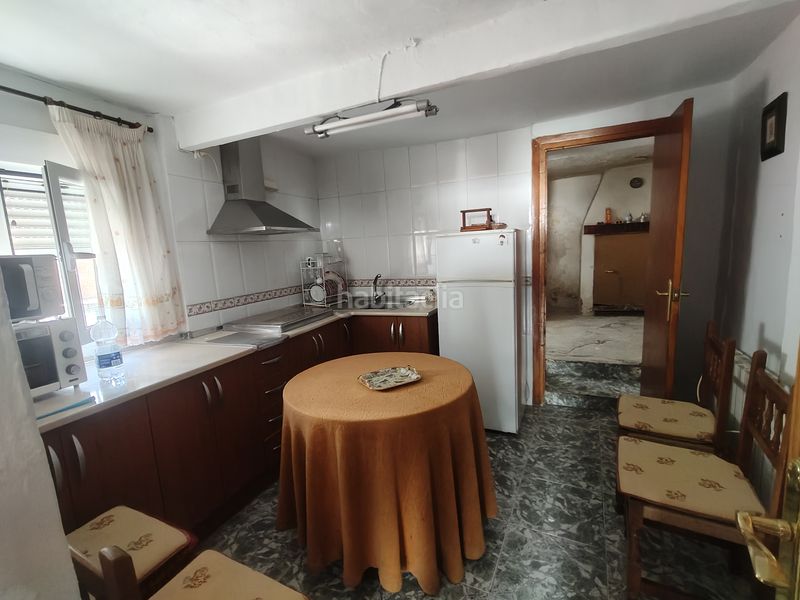 Foto 26a66ddb-b318-4900-9feb-37030747032a. Casa a Baza