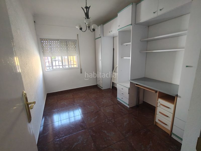 Foto e78c79b3-47a0-4f1e-a497-171514e9e12a. Casa a Baza