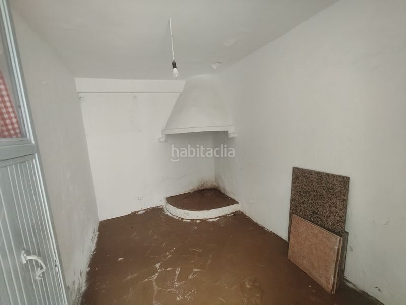 Foto 5a4b28fa-343c-44ce-b793-be1607275279. Casa amb xemeneia a Baza