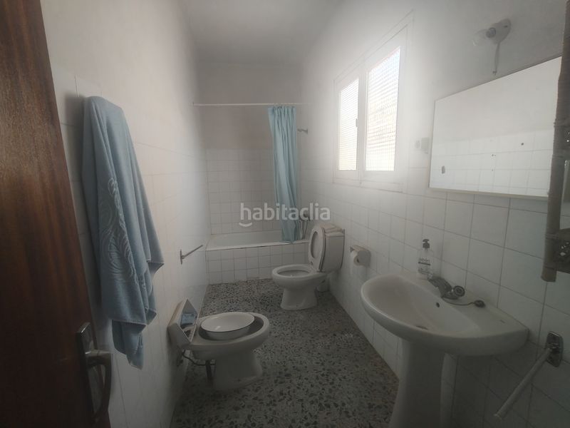 Foto 97d204b0-6b86-4102-80aa-41e409630dfd. Casa amb xemeneia a Caniles